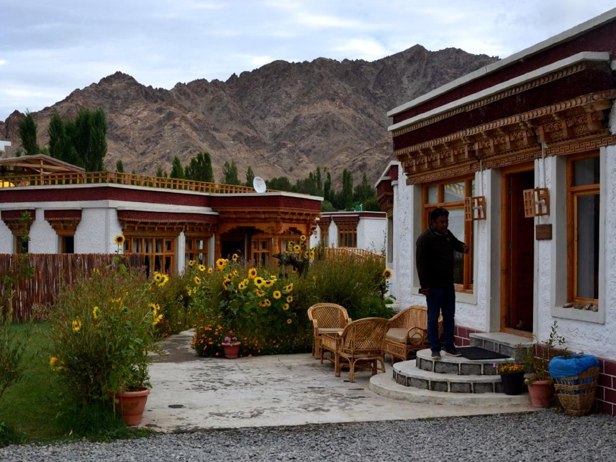 Saboo Resorts Leh Buitenkant foto